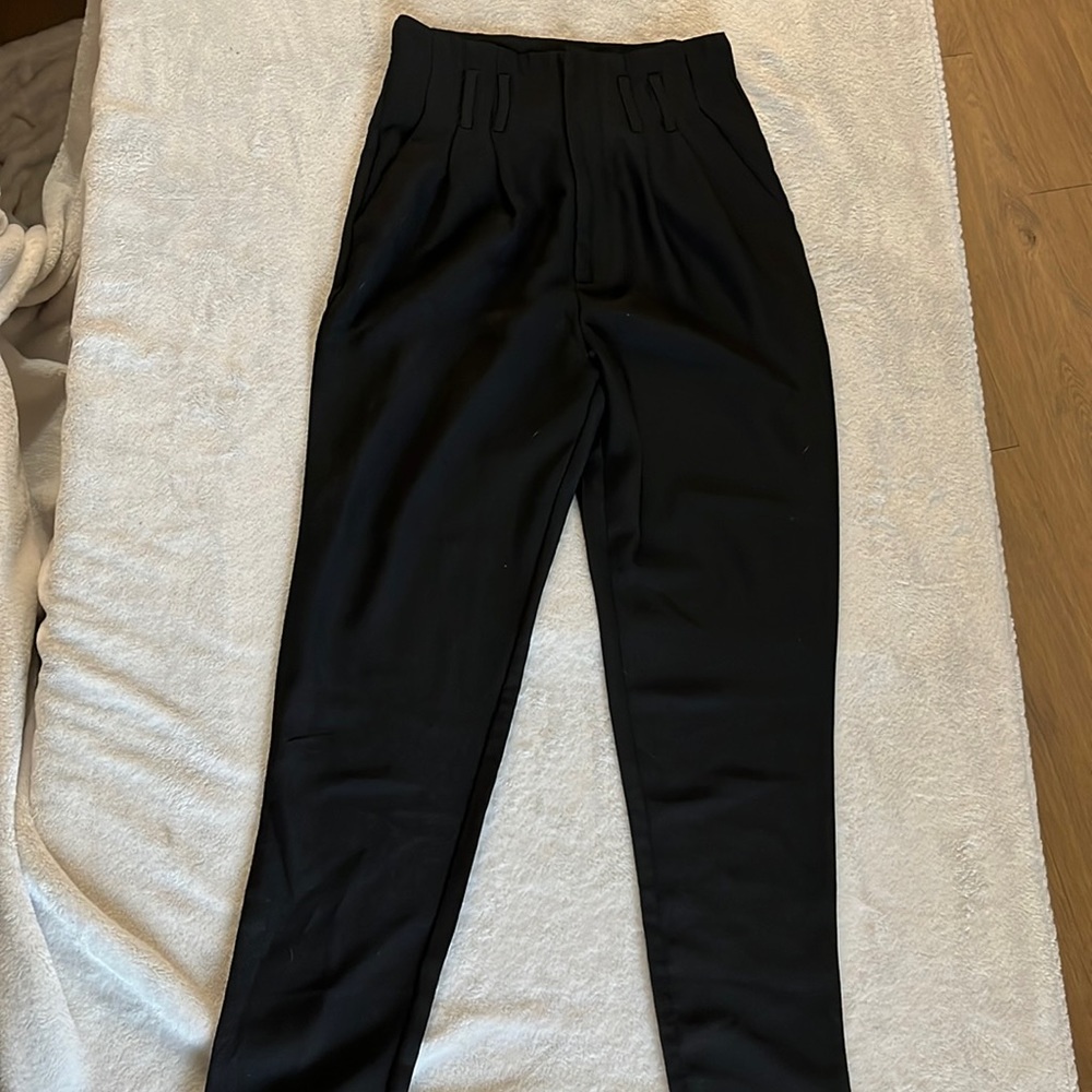 High waisted dress pants.